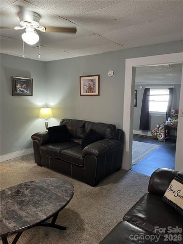 74 Meadow Avenue NE, Concord, NC 28025
