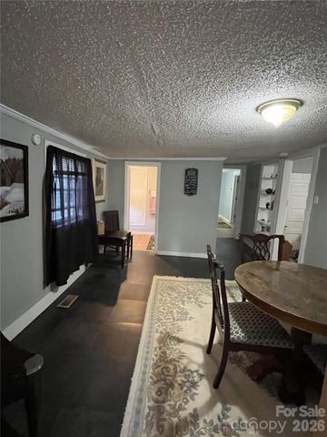 74 Meadow Avenue NE, Concord, NC 28025
