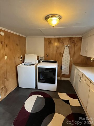 74 Meadow Avenue NE, Concord, NC 28025