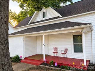 74 Meadow Avenue NE, Concord, NC 28025