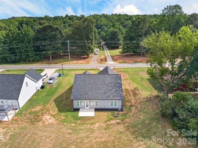 687 Deadmon Road, Mocksville, NC 27028