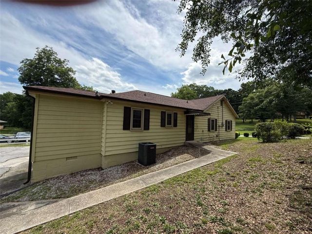 954 Bryant Street, Conyers, GA 30012