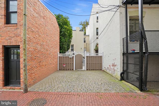 1826 15TH ST NW, Washington, DC 20009