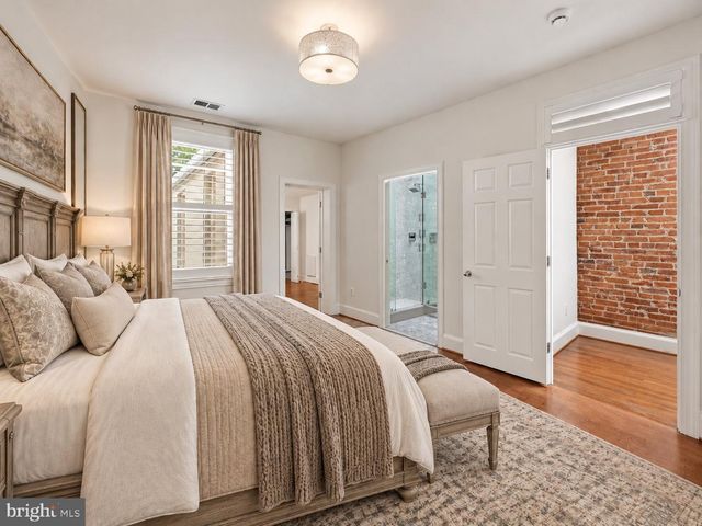 1826 15TH ST NW, Washington, DC 20009