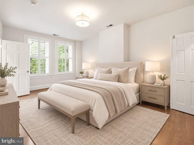 1826 15TH ST NW, Washington, DC 20009