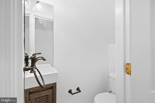 1826 15TH ST NW, Washington, DC 20009