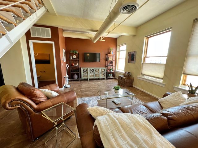 219 Central Avenue NW #503, Albuquerque, NM 87102