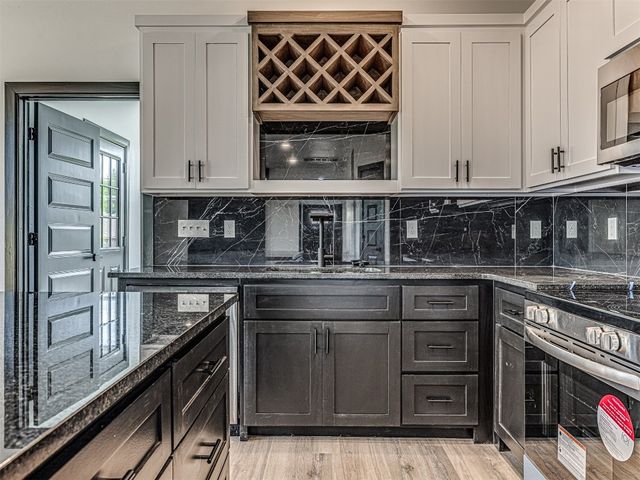 4419 Meadowpark Drive, Midwest City, OK 73110
