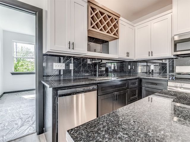 4419 Meadowpark Drive, Midwest City, OK 73110