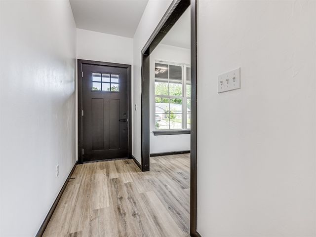 4419 Meadowpark Drive, Midwest City, OK 73110