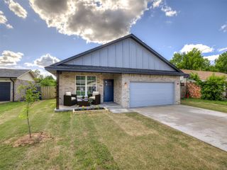 4419 Meadowpark Drive, Midwest City, OK 73110