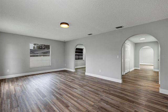 413 MAJORCA AVENUE, Altamonte Springs, FL 32714