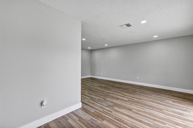 413 MAJORCA AVENUE, Altamonte Springs, FL 32714