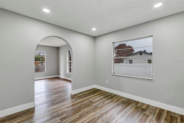 413 MAJORCA AVENUE, Altamonte Springs, FL 32714