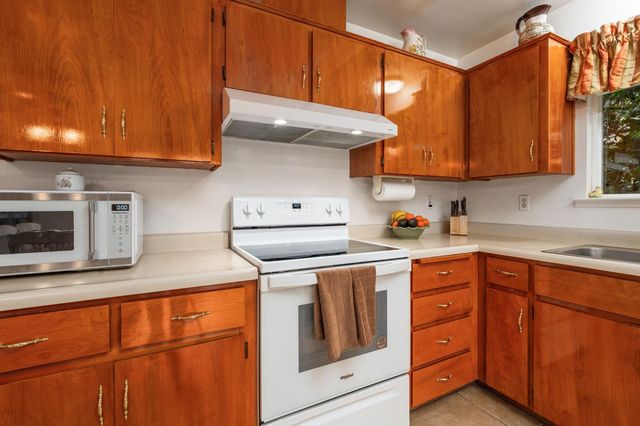 23663 Las Palmas Avenue, Madera, CA 93637