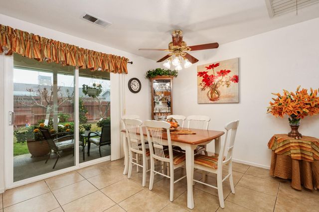 23663 Las Palmas Avenue, Madera, CA 93637