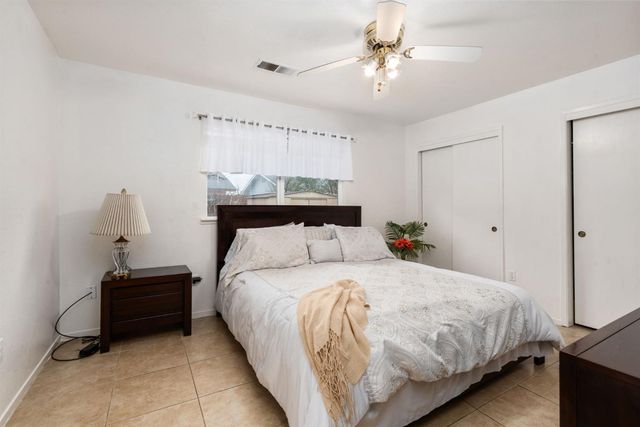 23663 Las Palmas Avenue, Madera, CA 93637