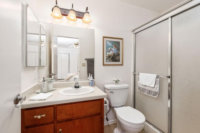 23663 Las Palmas Avenue, Madera, CA 93637