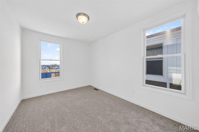 5014 Becks Landing Lane, St Charles, MO 63301