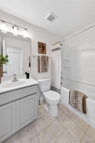 5014 Becks Landing Lane, St Charles, MO 63301