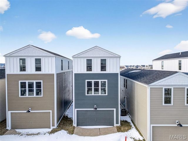 5014 Becks Landing Lane, St Charles, MO 63301