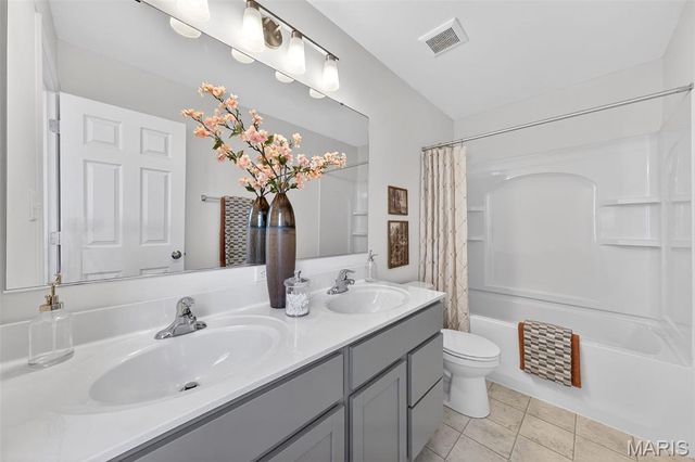 5014 Becks Landing Lane, St Charles, MO 63301