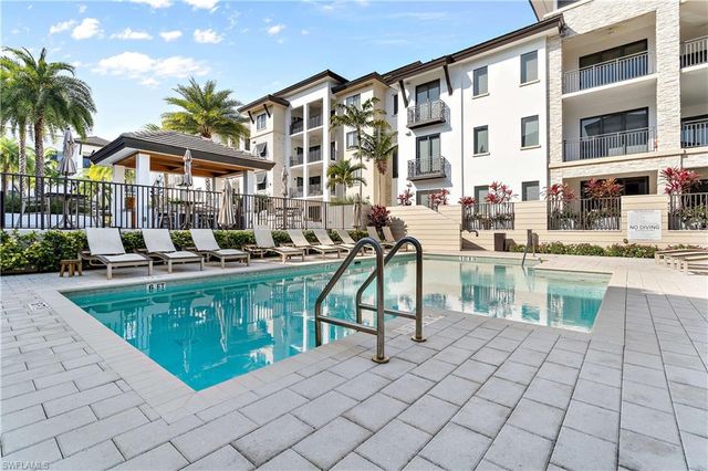 1030 3rd AVE S # 302, Naples, FL 34102