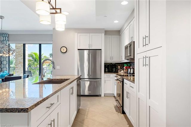 1030 3rd AVE S # 302, Naples, FL 34102