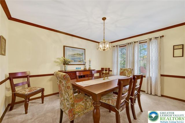 5292 Hanover Drive, Lower Macungie Twp, PA 18106