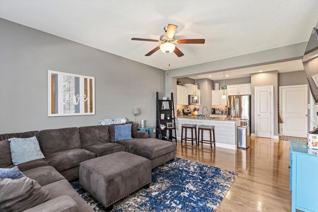 1276 SE Williams Court, Waukee, IA 50263