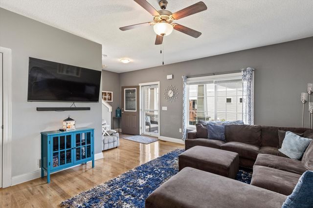 1276 SE Williams Court, Waukee, IA 50263