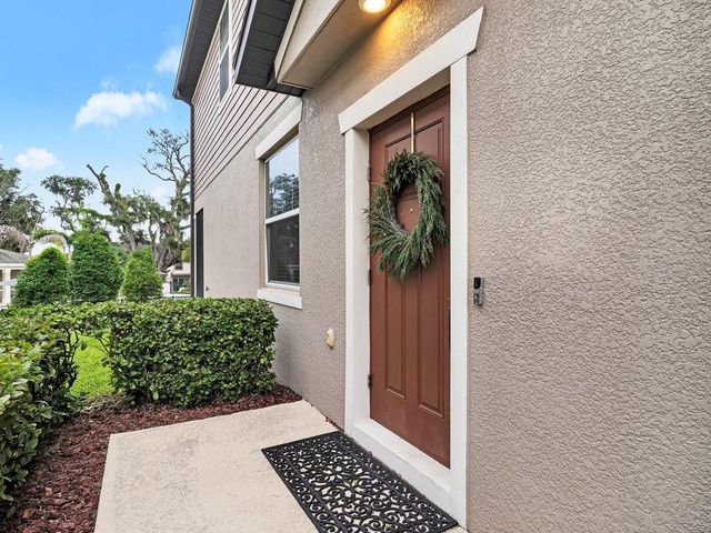 5019 BLUE LATAN LANE, Tampa, FL 33610