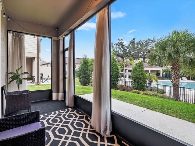5019 BLUE LATAN LANE, Tampa, FL 33610