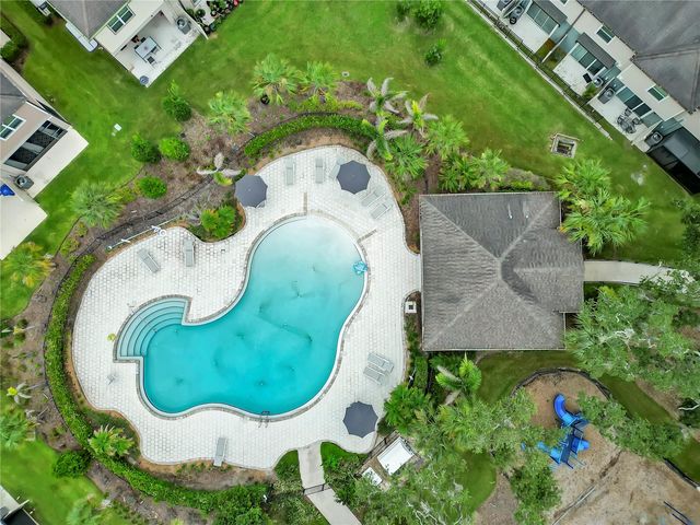5019 BLUE LATAN LANE, Tampa, FL 33610