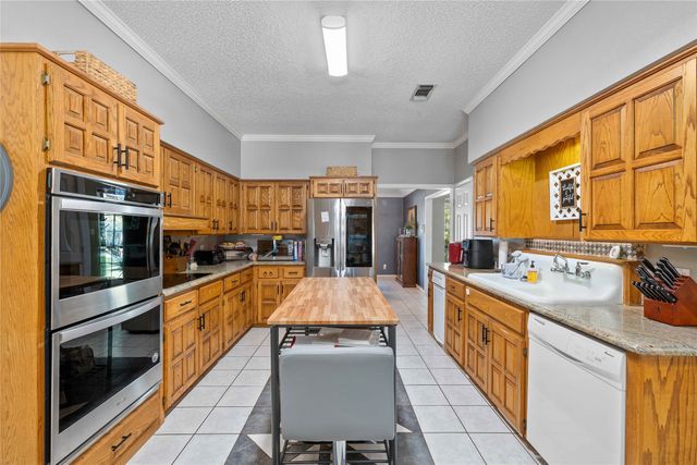 714 Quail Run, Brownwood, TX 76801