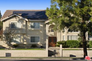 20741 Devonshire Street, Chatsworth (los Angeles), CA 91311