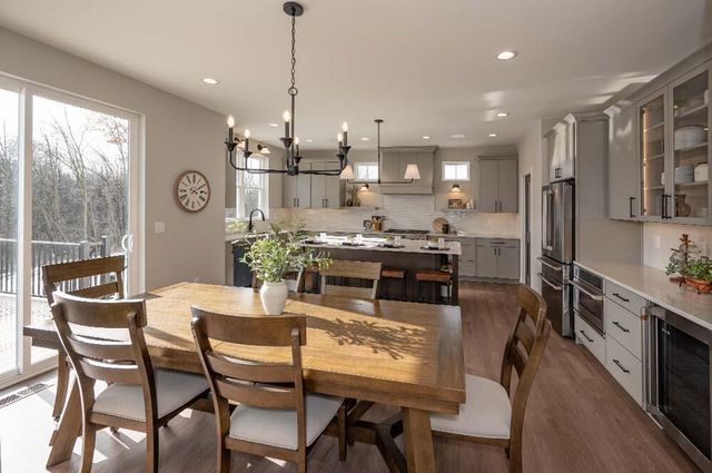 N51W18921 Quietwood DRIVE, Menomonee Falls, WI 53051