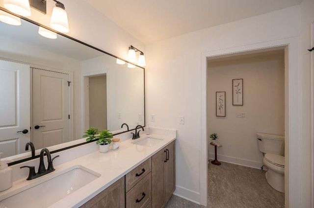 N51W18921 Quietwood DRIVE, Menomonee Falls, WI 53051