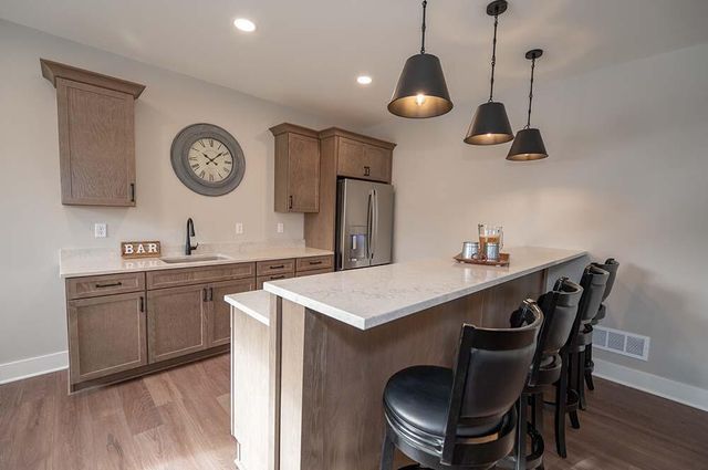 N51W18921 Quietwood DRIVE, Menomonee Falls, WI 53051