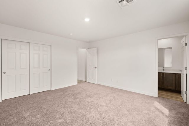 1728 Cowboy Haven Lane NE, Rio Rancho, NM 87144