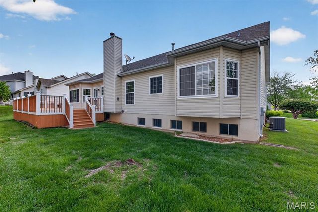 3 Southern Hills Court, O'fallon, MO 63366