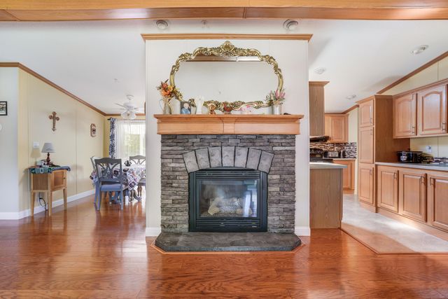 51 Nelson Street, Salem, NH 03079