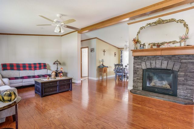 51 Nelson Street, Salem, NH 03079