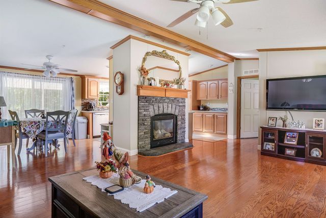 51 Nelson Street, Salem, NH 03079
