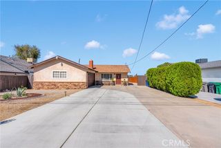 5327 W Avenue L2, Lancaster, CA 93536