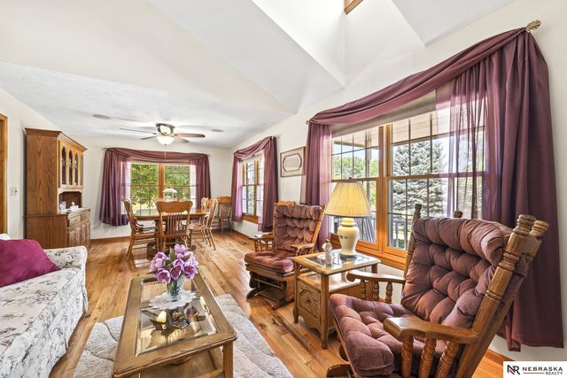1119 Wood Court, Fremont, NE 68025