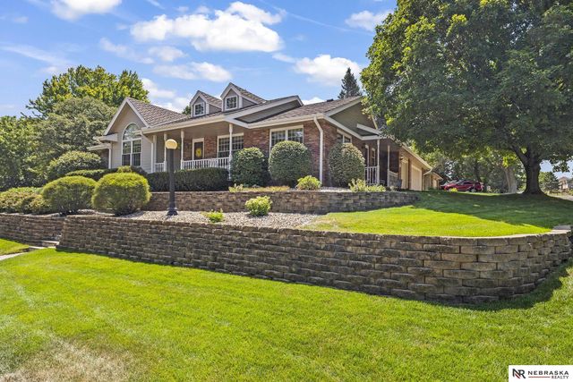 1119 Wood Court, Fremont, NE 68025