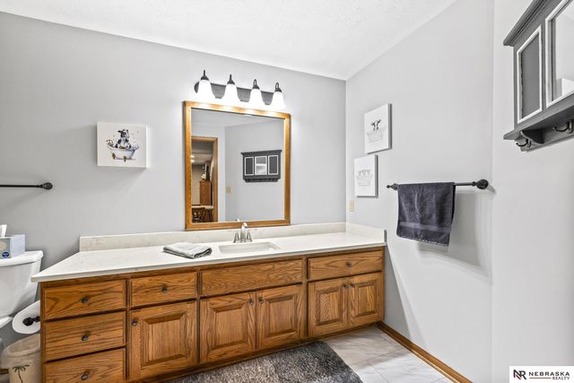 1119 Wood Court, Fremont, NE 68025