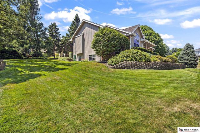 1119 Wood Court, Fremont, NE 68025
