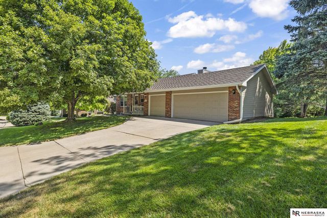 1119 Wood Court, Fremont, NE 68025